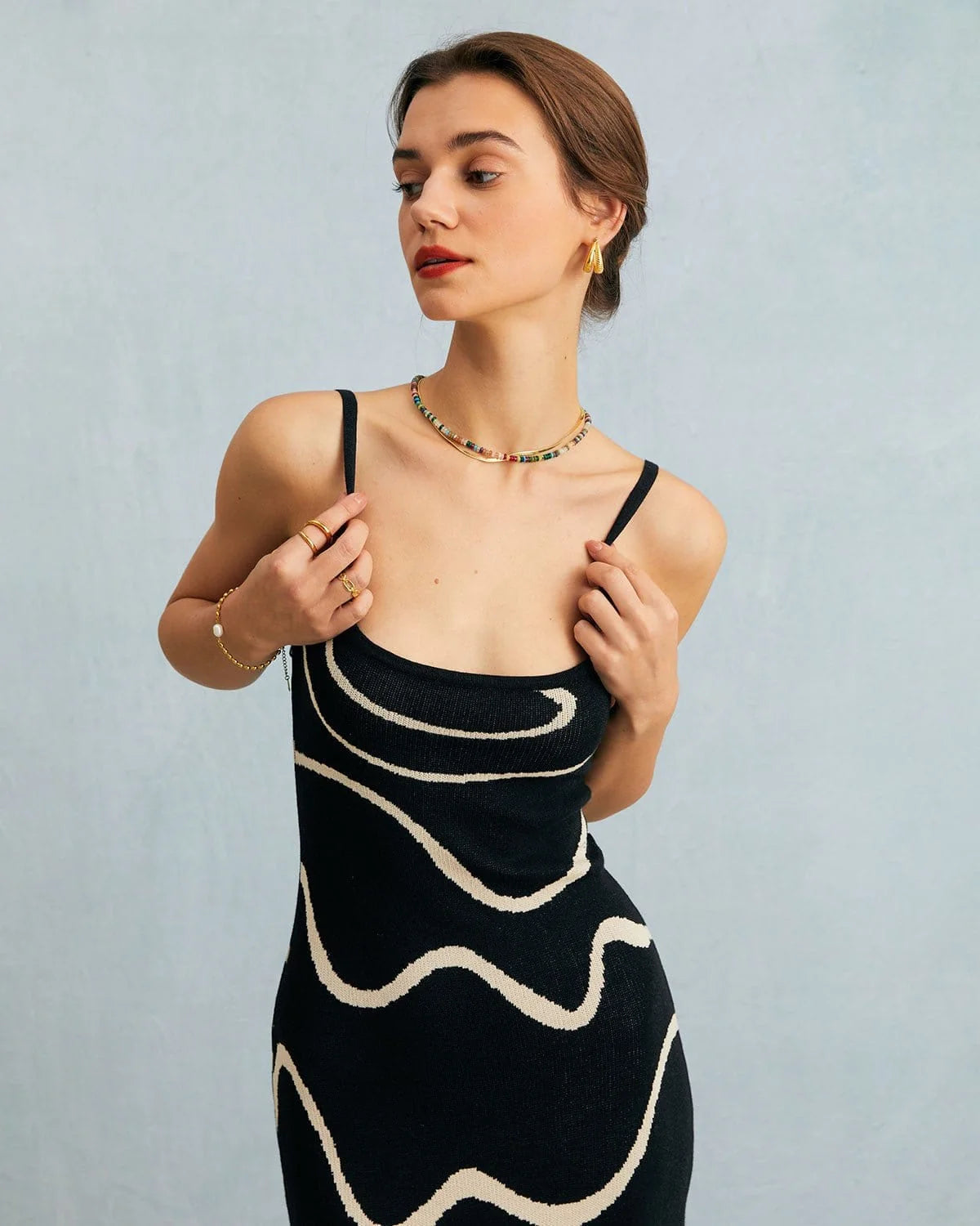 Vestido midi de punto con dobladillo de sirena The Black Wave