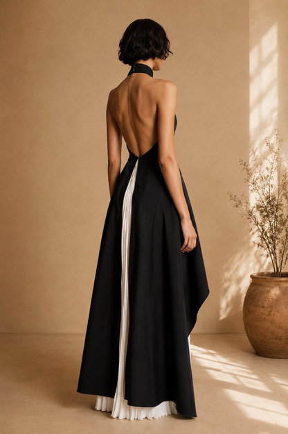 Inés | Vestido largo con capas y cuello halter