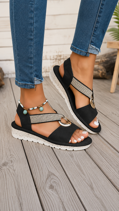 CHAVELITA | SANDALIAS PLANAS CON HEBILLA DE METAL