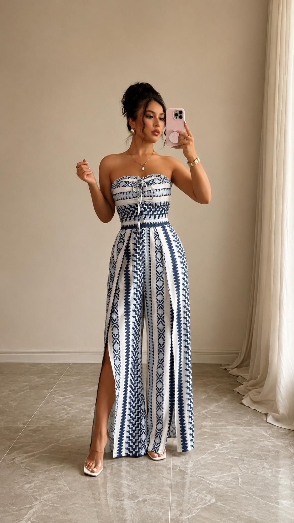 Luisa | Jumpsuit geométrico con cuello halter y abertura lateral
