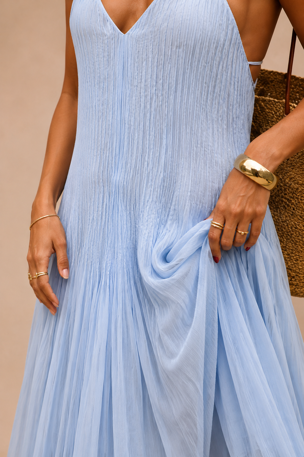 Almudena | Vestido elegante sin mangas con espalda descubierta