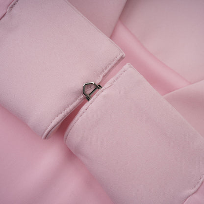 Conjunto de Chal Rosa, Corsé y Falda Plisada Priscille
